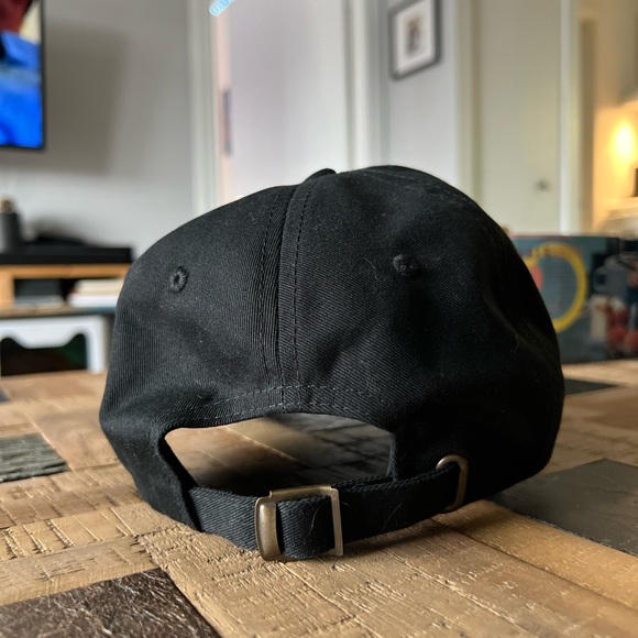 (UNISEX) Yupoong Baseball Cap Black Bronze Metal Clasp Adjustable The Authentic - Picture 2 of 5